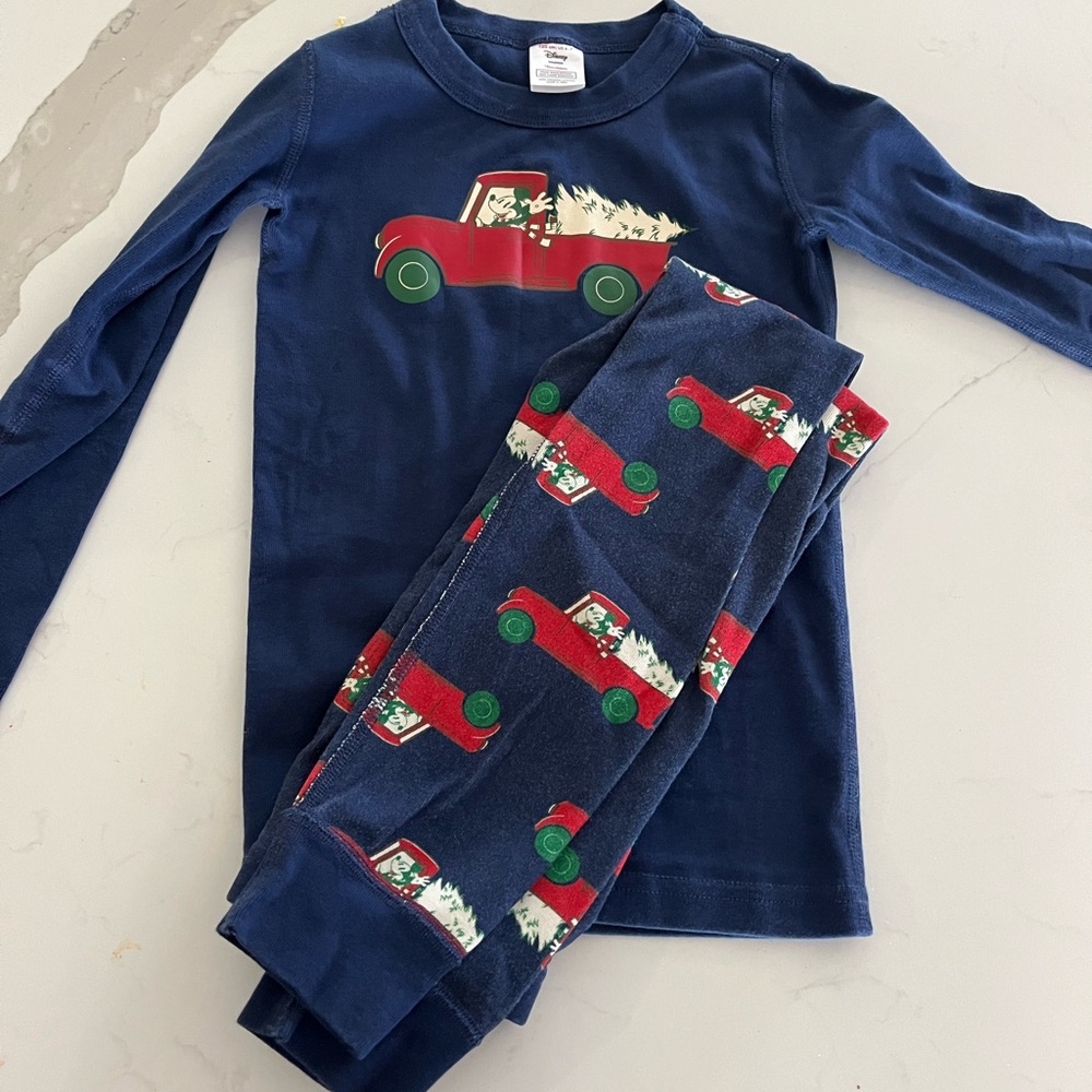 HANNA ANDERSSON licensed Mickey Mouse pajamas